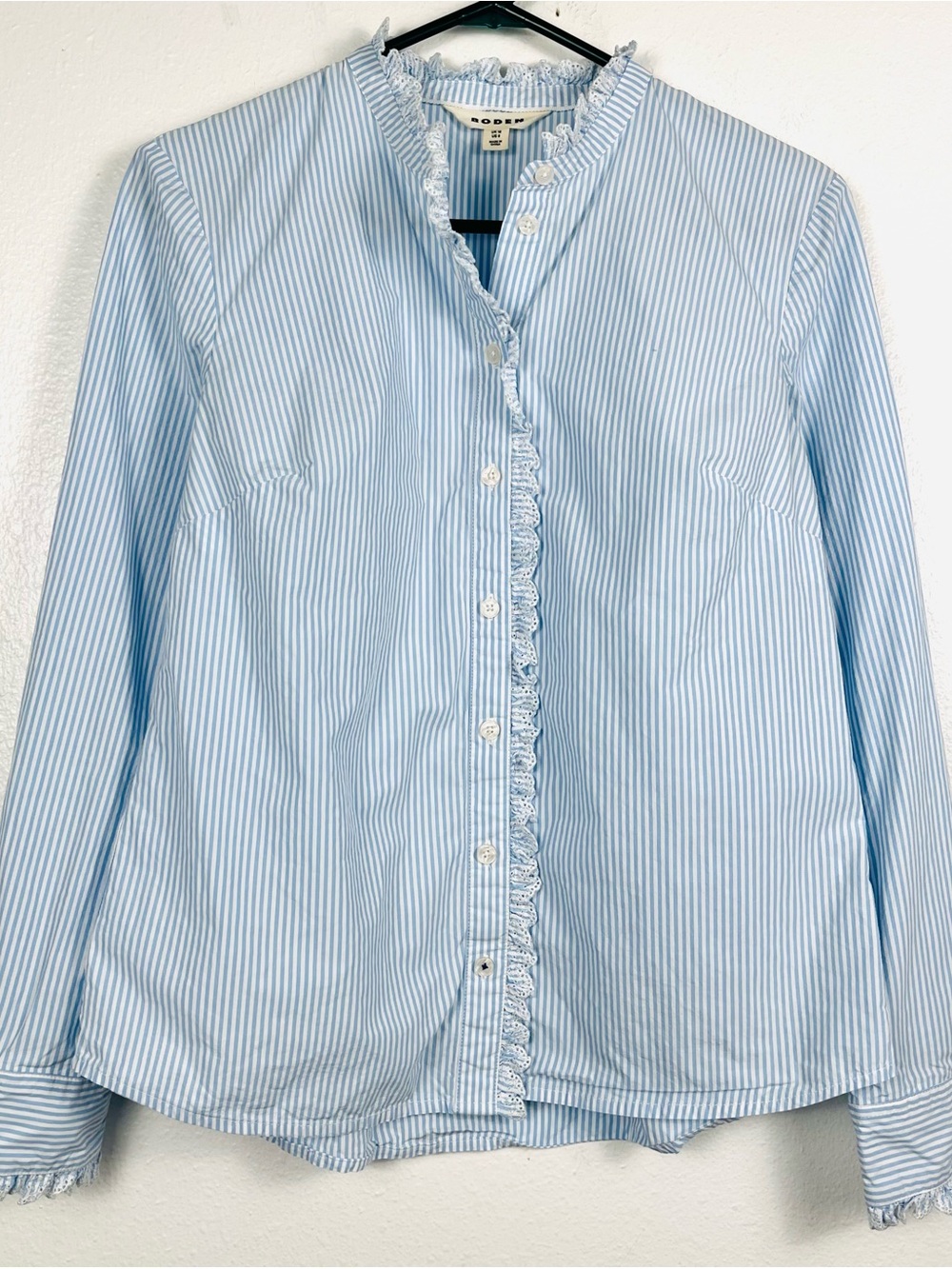 Boden Blue & White Pinstripe Ruffle Eyelet Button-Down Phoebe Blouse Top Size 8 - Picture 2 of 7